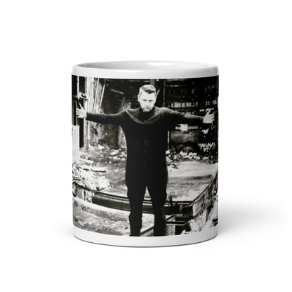 ee:man, official photo and logo, White glossy mug